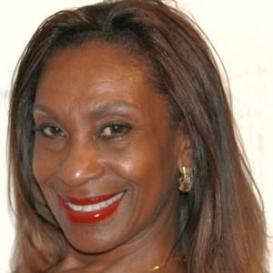 Meet your Posher, Carolyn